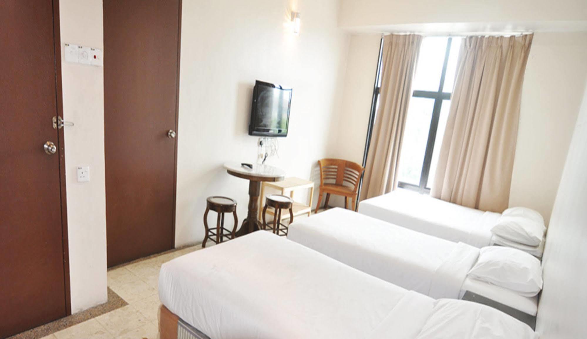 Hotel Zamburger Sg Bakap Kampong Gurun Buitenkant foto